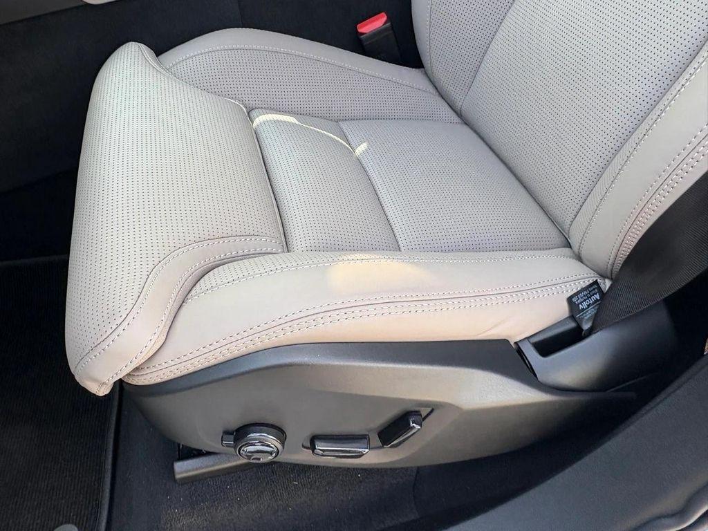 new 2026 Volvo XC90 car, priced at $75,155