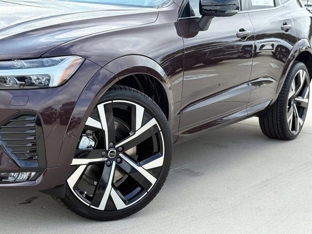 new 2026 Volvo XC60 car, priced at $67,780