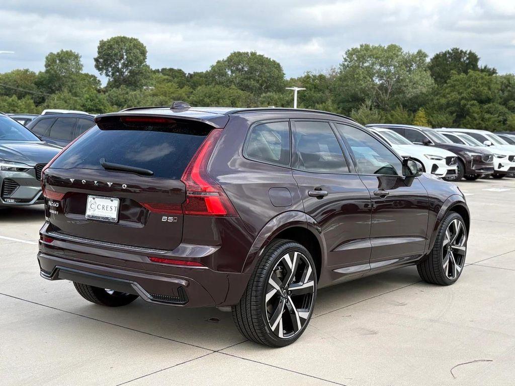 new 2026 Volvo XC60 car, priced at $67,780