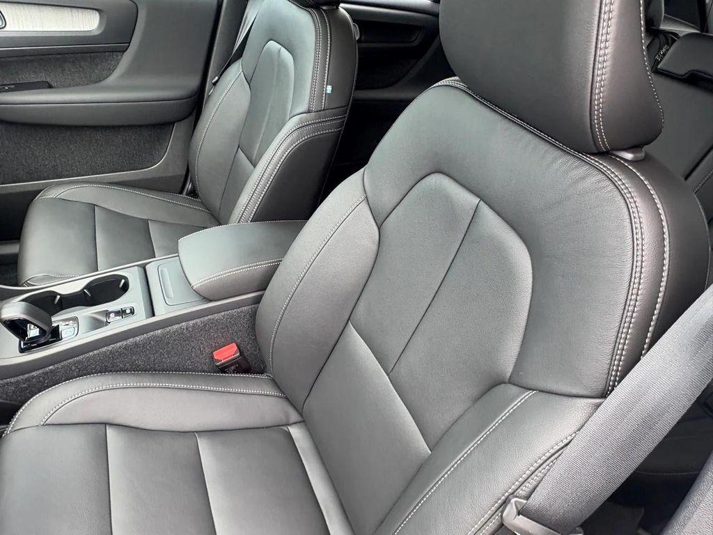 new 2026 Volvo XC40 car, priced at $44,645