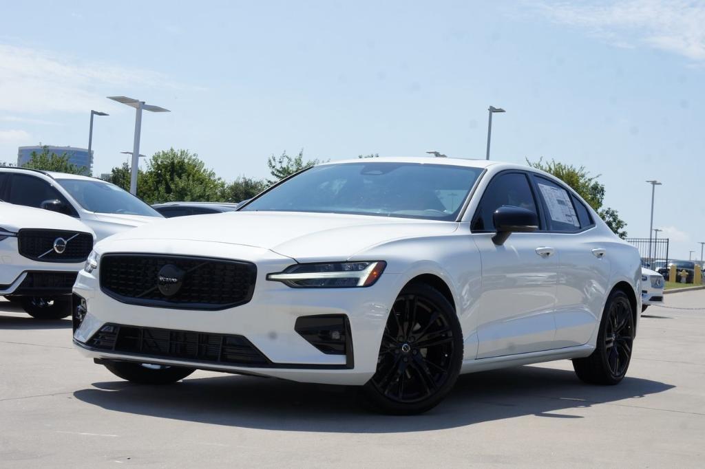 new 2024 Volvo S60 car, priced at $44,033