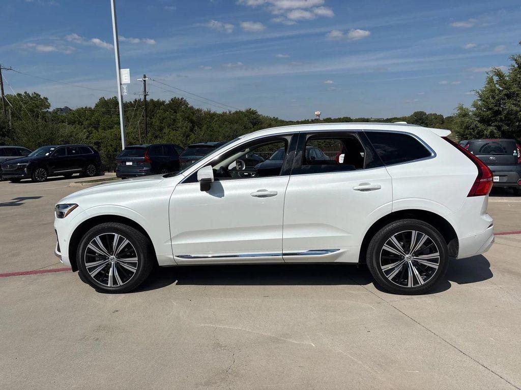 used 2022 Volvo XC60 car, priced at $34,500