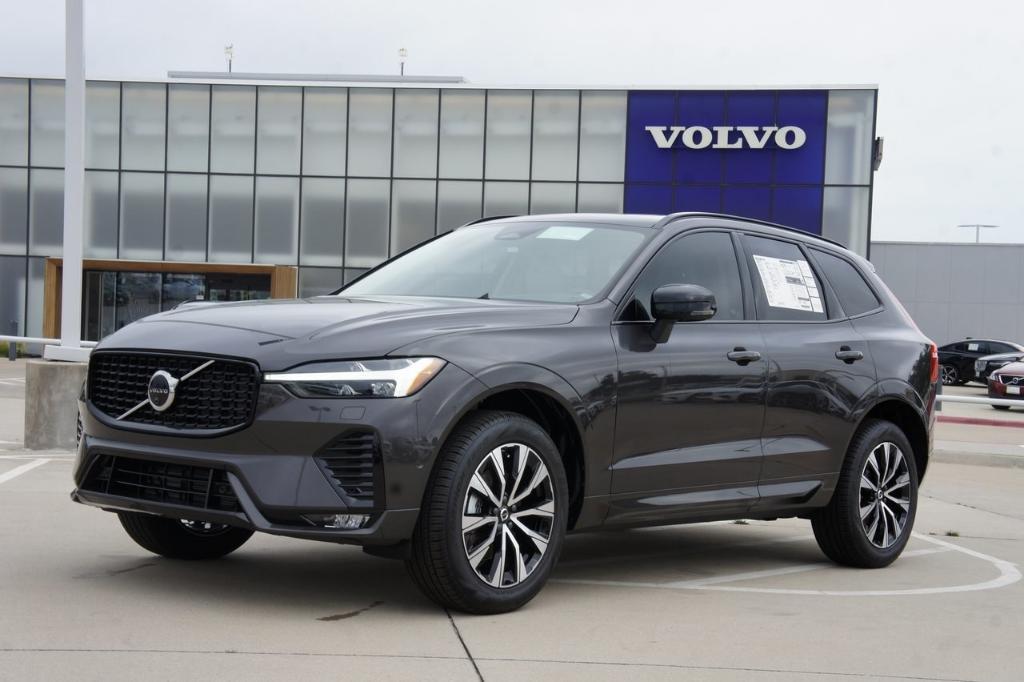 new 2024 Volvo XC60 car, priced at $51,467