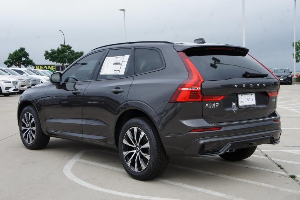 new 2024 Volvo XC60 car, priced at $51,467