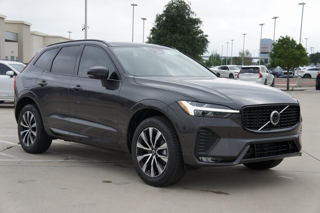 new 2024 Volvo XC60 car, priced at $51,467