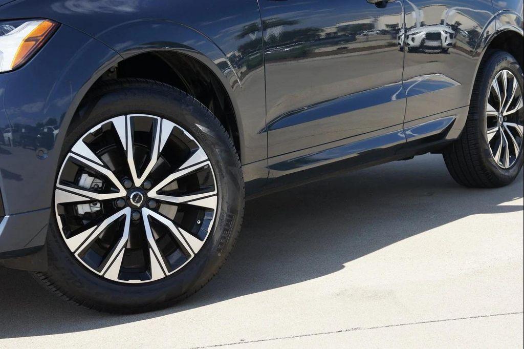 used 2025 Volvo XC60 car, priced at $38,800