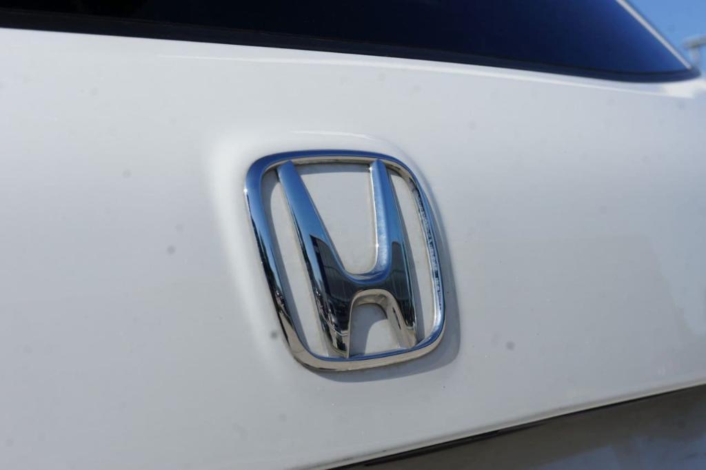 used 2022 Honda Pilot car, priced at $34,808