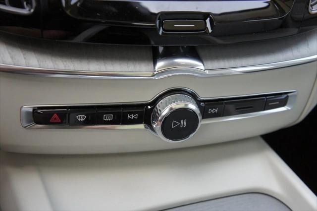 new 2025 Volvo XC60 Plug-In Hybrid car, priced at $66,260