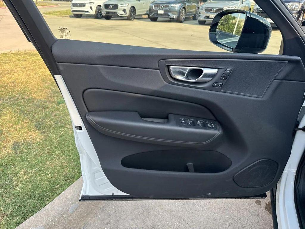 used 2025 Volvo XC60 car, priced at $39,500