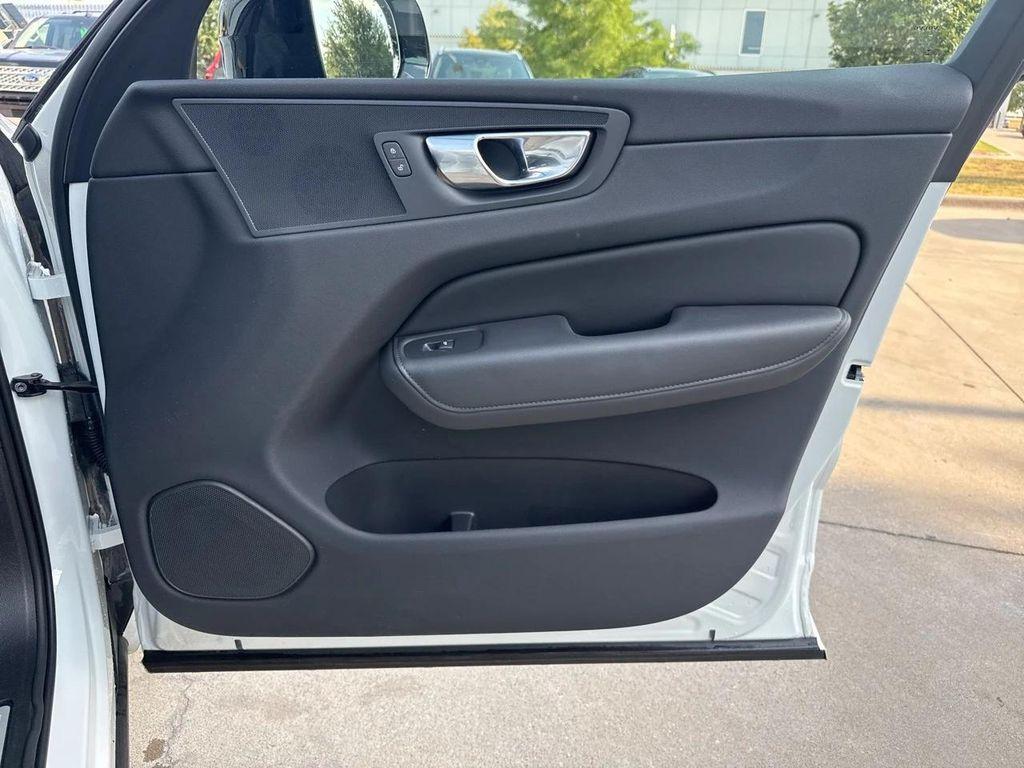used 2025 Volvo XC60 car, priced at $39,500