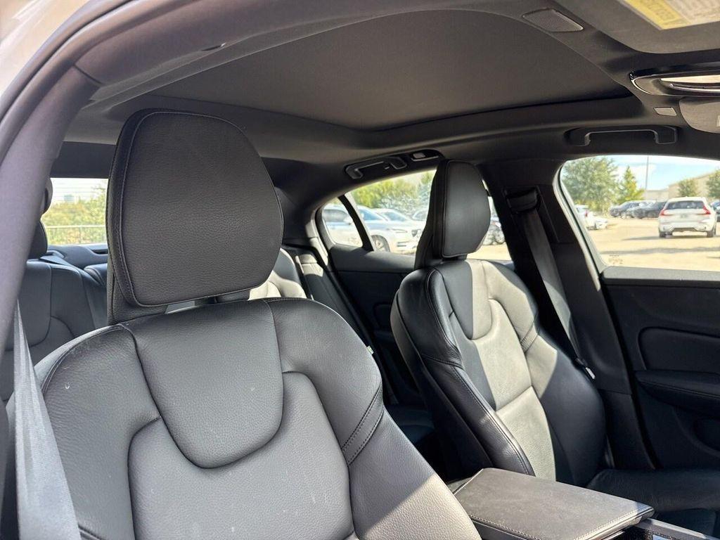 used 2023 Volvo S60 car, priced at $33,400