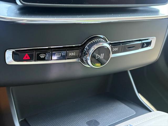 new 2026 Volvo XC90 car, priced at $71,825