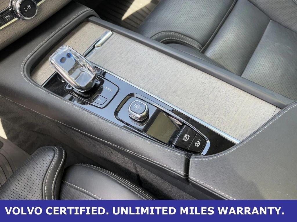 used 2022 Volvo XC90 Recharge Plug-In Hybrid car, priced at $44,800