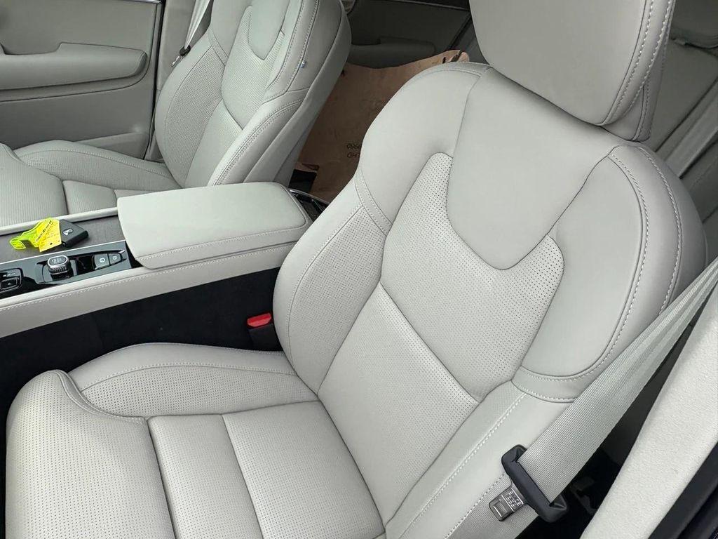 new 2026 Volvo XC90 car, priced at $83,030