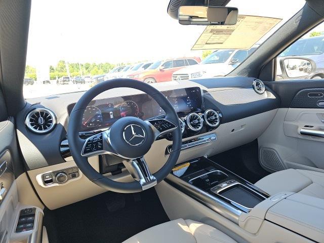 new 2025 Mercedes-Benz GLA 250 car, priced at $47,295