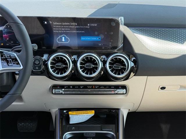 new 2025 Mercedes-Benz GLA 250 car, priced at $47,295