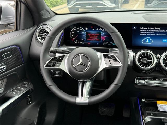 new 2025 Mercedes-Benz GLB 250 car, priced at $55,045
