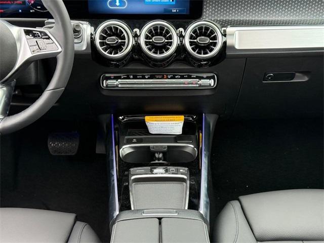new 2025 Mercedes-Benz GLB 250 car, priced at $55,045