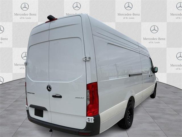 new 2024 Mercedes-Benz Sprinter 3500 car, priced at $75,166