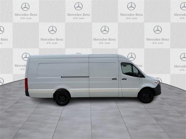 new 2024 Mercedes-Benz Sprinter 3500 car, priced at $75,166