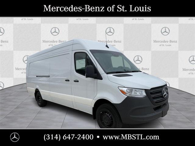 new 2024 Mercedes-Benz Sprinter 3500 car, priced at $75,166