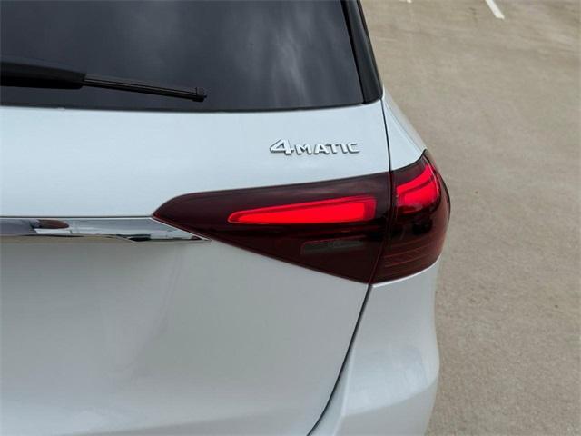 new 2025 Mercedes-Benz GLE 450e car, priced at $89,455