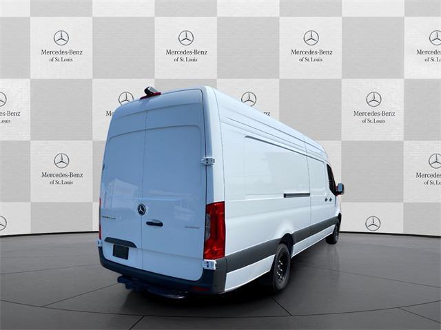 new 2024 Mercedes-Benz Sprinter 3500 car, priced at $77,565