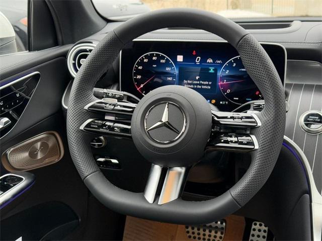 new 2025 Mercedes-Benz GLC 300 car, priced at $69,320