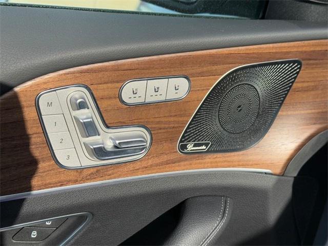 new 2025 Mercedes-Benz GLS 450 car, priced at $95,365