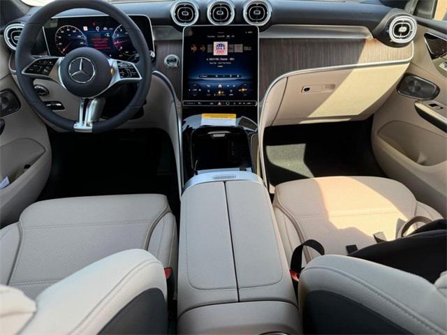 new 2025 Mercedes-Benz GLC 300 car, priced at $59,895