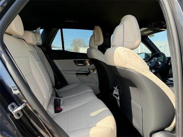 new 2025 Mercedes-Benz GLC 300 car, priced at $59,895