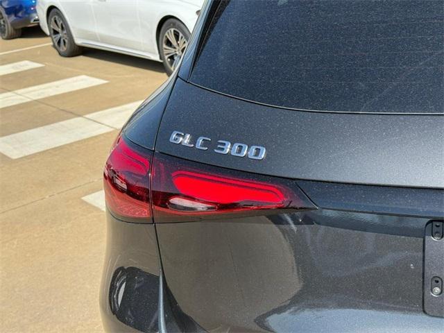 new 2025 Mercedes-Benz GLC 300 car, priced at $59,895