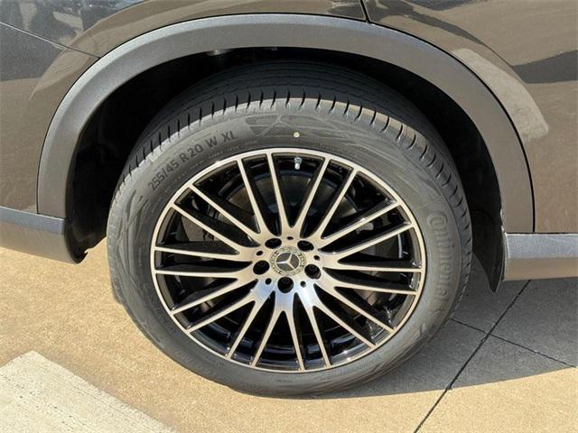 new 2025 Mercedes-Benz GLC 300 car, priced at $59,895