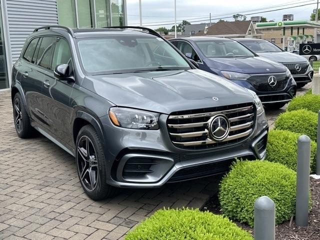 new 2024 Mercedes-Benz GLS 450 car, priced at $96,458