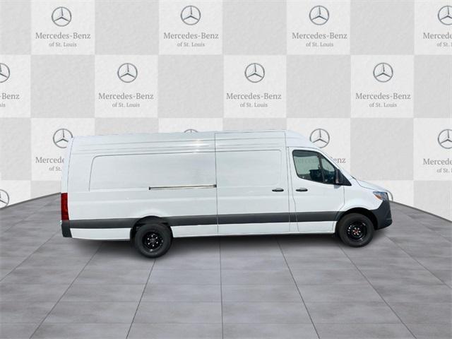 new 2024 Mercedes-Benz Sprinter 3500 car, priced at $77,565