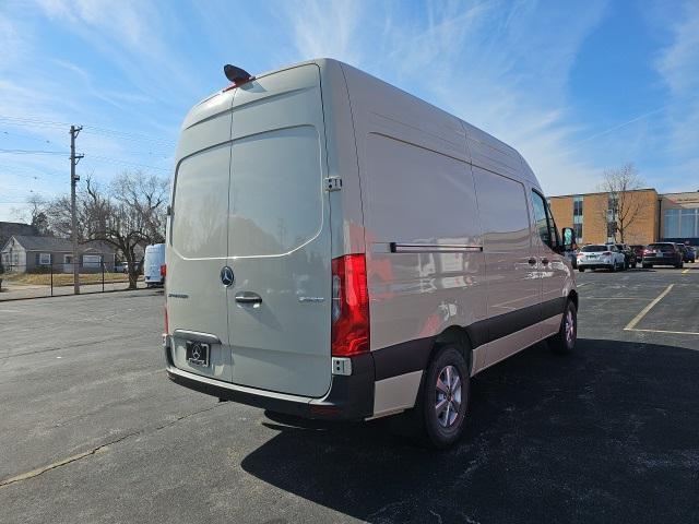 new 2025 Mercedes-Benz Sprinter 2500 car, priced at $69,944