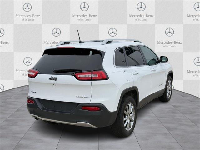 used 2018 Jeep Cherokee car, priced at $18,401