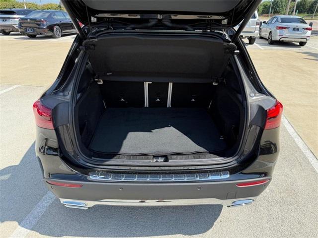 used 2025 Mercedes-Benz GLA 250 car, priced at $40,915