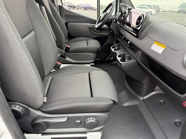 new 2024 Mercedes-Benz Sprinter 2500 car, priced at $85,742