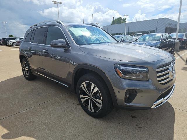 new 2025 Mercedes-Benz GLB 250 car, priced at $51,715