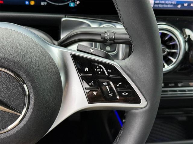 new 2025 Mercedes-Benz GLB 250 car, priced at $51,715