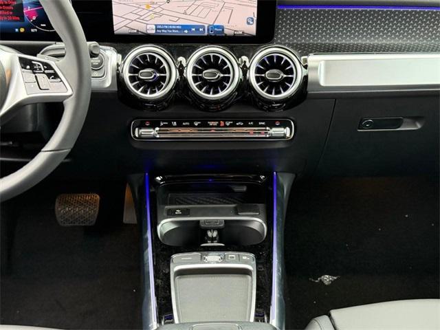 new 2025 Mercedes-Benz GLB 250 car, priced at $51,715