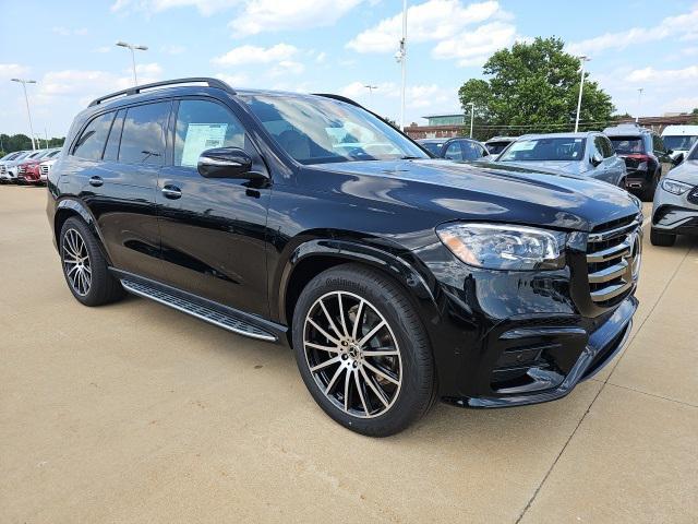 new 2025 Mercedes-Benz GLS 580 car, priced at $120,785