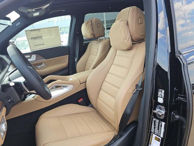 new 2025 Mercedes-Benz GLS 580 car, priced at $120,785