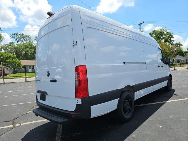 new 2024 Mercedes-Benz Sprinter 2500 car, priced at $82,742