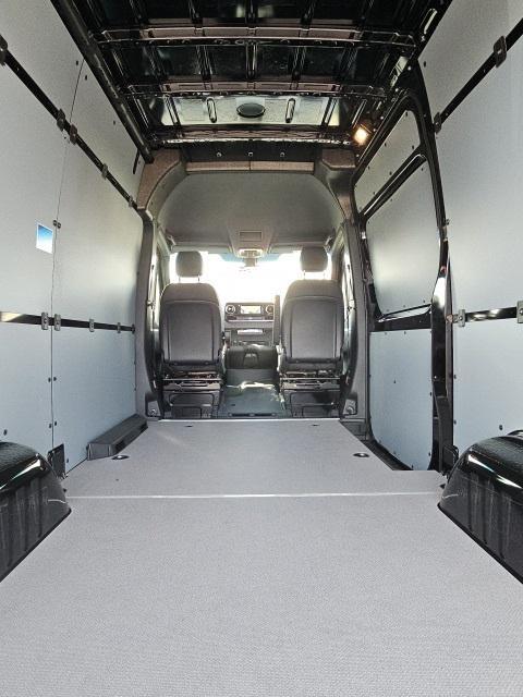 new 2024 Mercedes-Benz Sprinter 2500 car, priced at $82,742