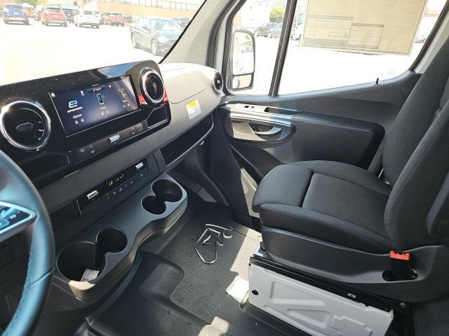 new 2024 Mercedes-Benz Sprinter 2500 car, priced at $82,742