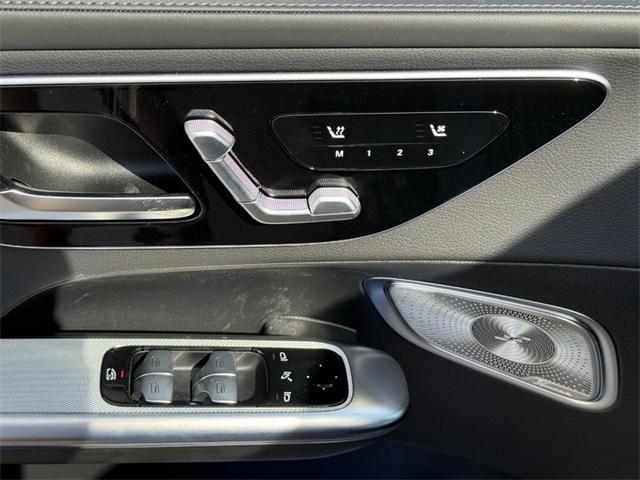 new 2025 Mercedes-Benz GLC 300 car, priced at $63,945