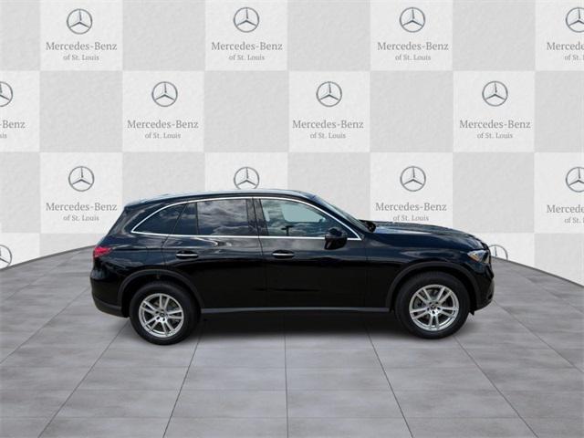 new 2025 Mercedes-Benz GLC 300 car, priced at $54,105