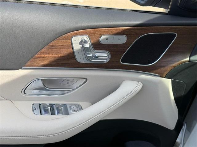 new 2025 Mercedes-Benz GLE 350 car, priced at $66,110